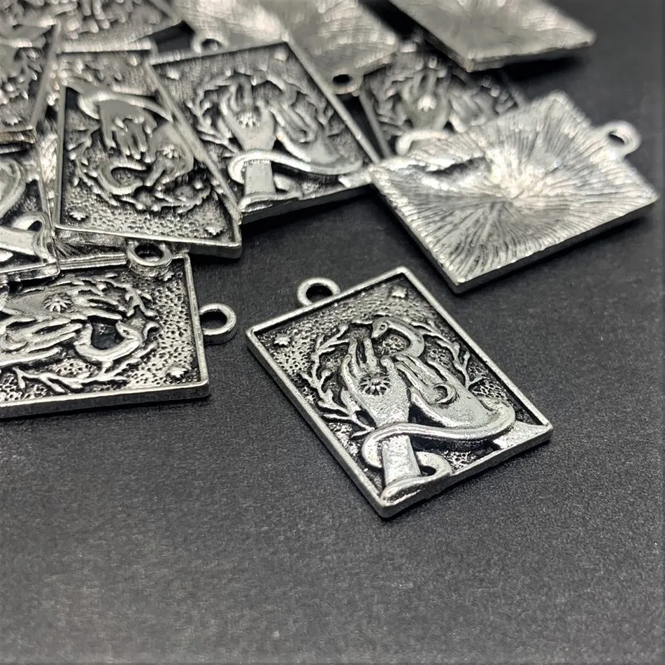 1, 4, 20 or 50 Pieces: Antique Silver Witchy Hecate Pendant