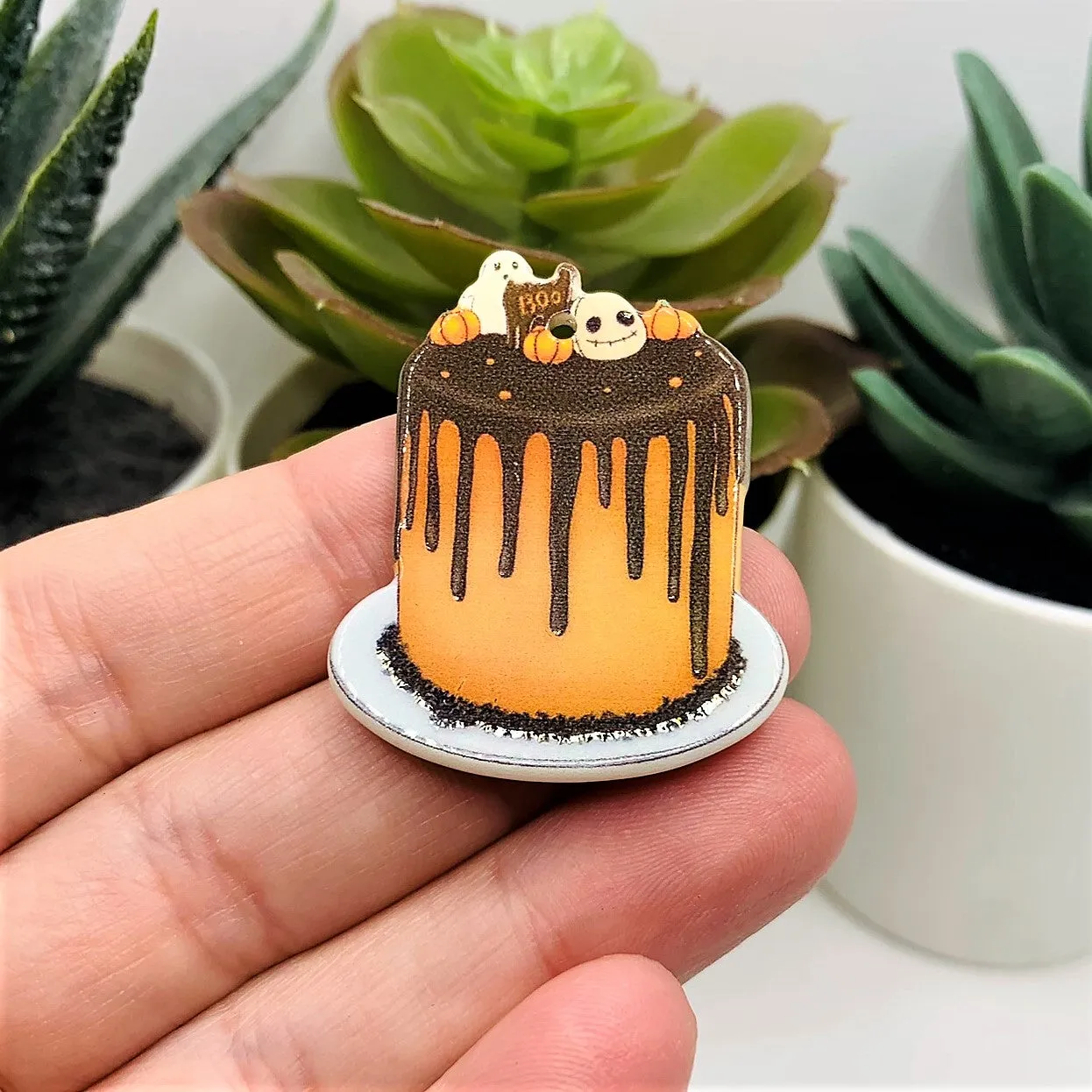 1, 4 or 20 Pieces: Halloween Cake, Fall Baker's Pendant - Double Sided