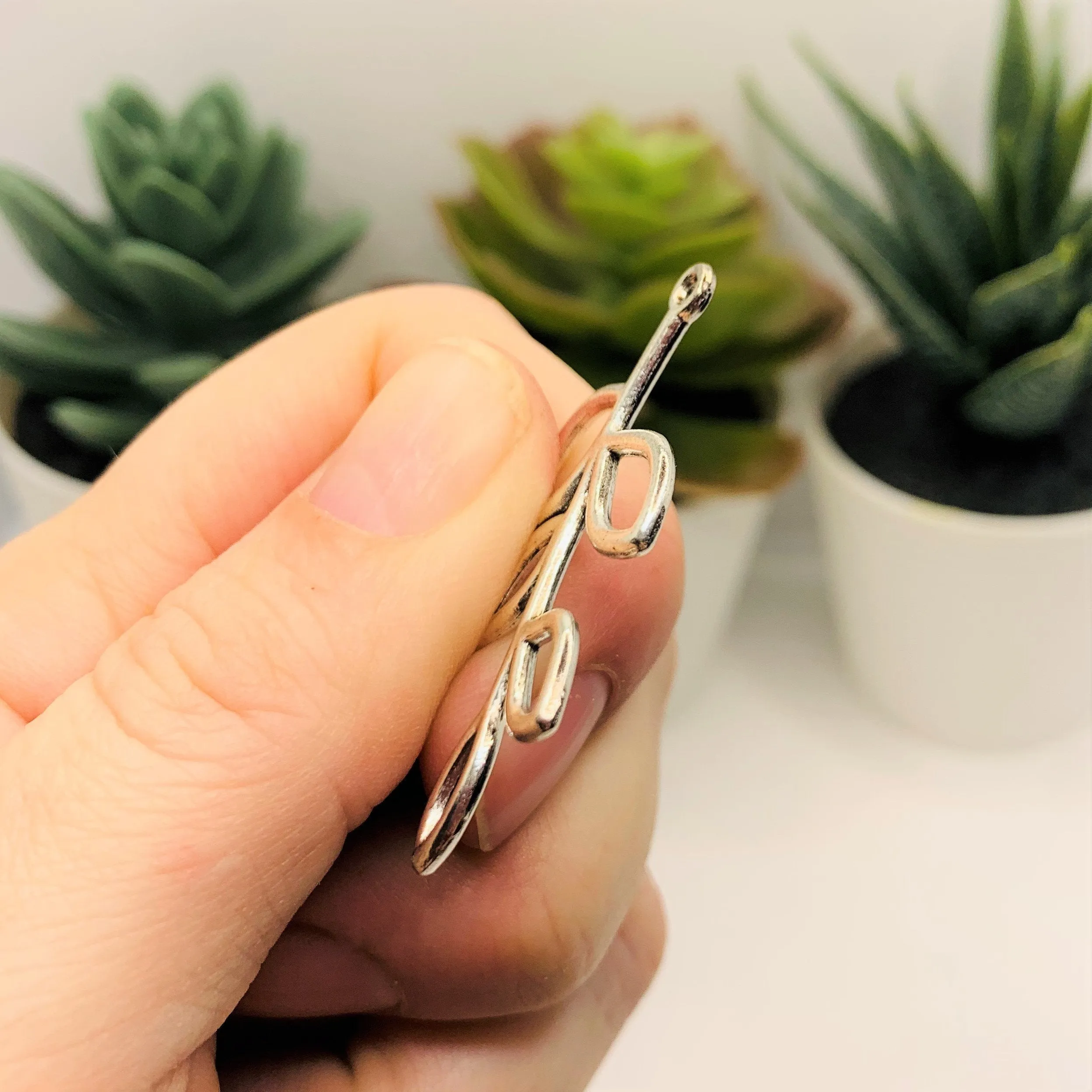 4, 20 or 50 Pieces: Antiqued Silver Tree Branch Charm, Leaf Connector