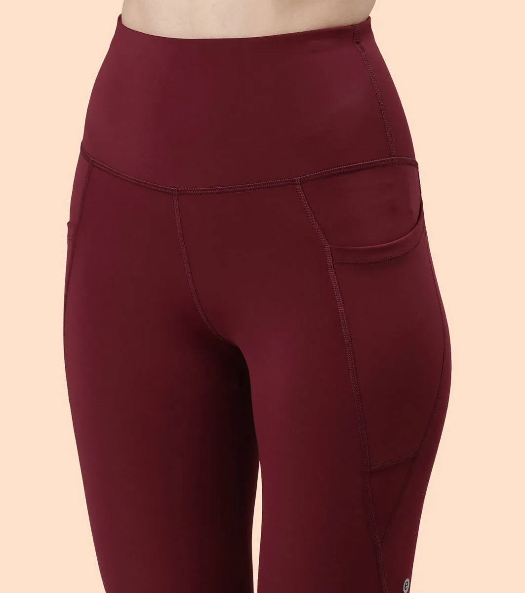 Active Capri Legging| Dry Fit Active Capri Legging With Reflective Graphic