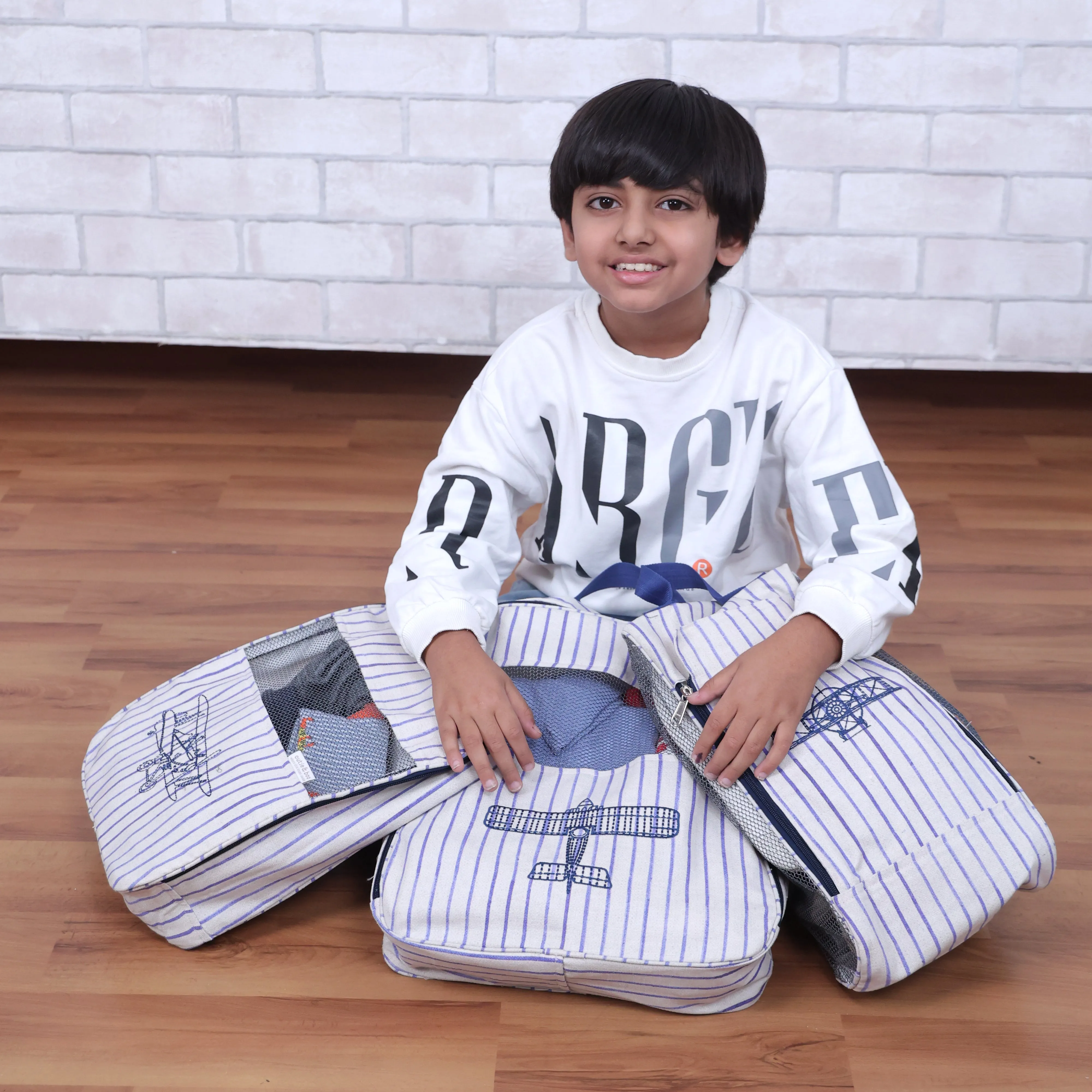 Fly Away With Me Organizer Bags  (Set of 3) Small Organizer Bag     Big Organizer Bag     Shoe Bag