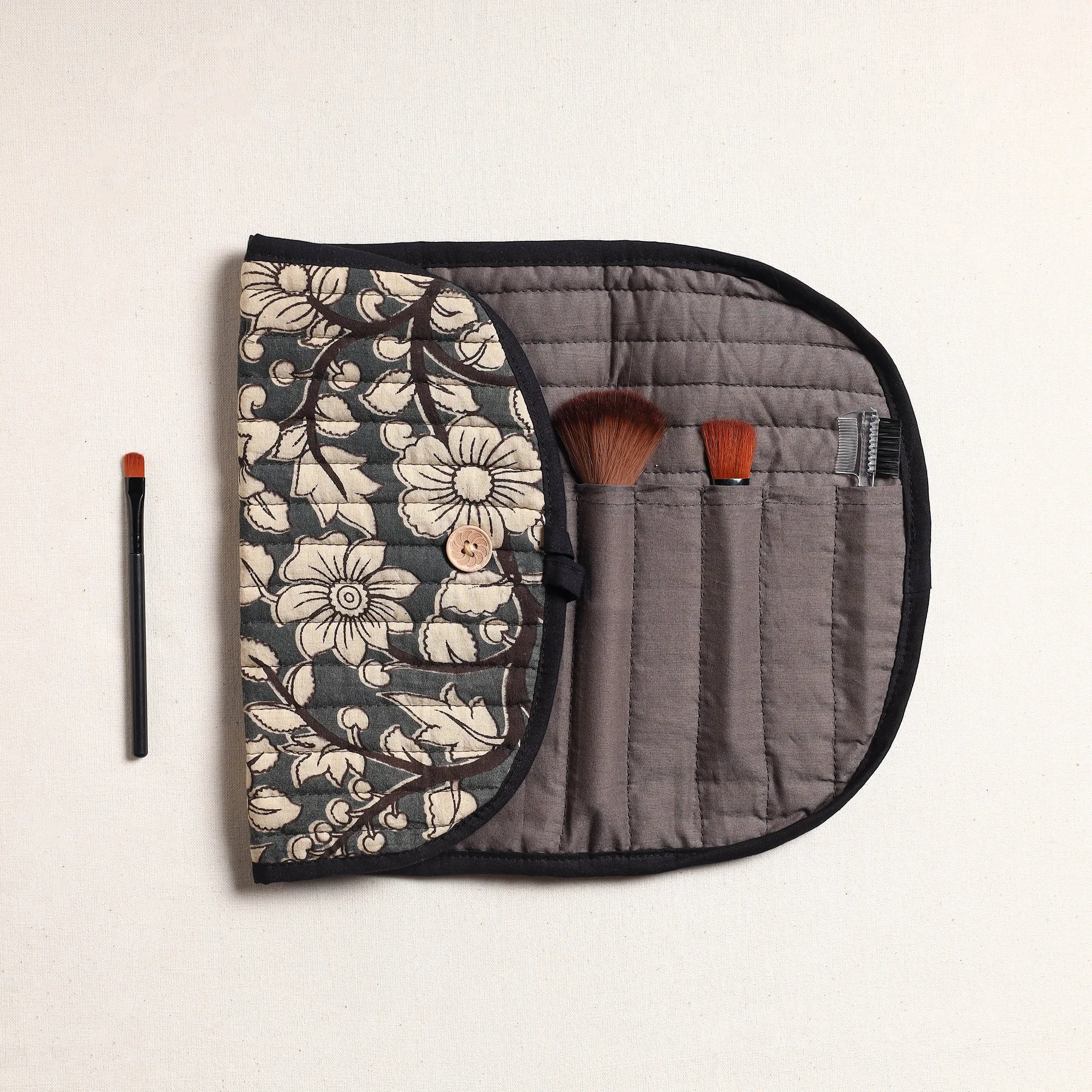 Grey - Kalamkari Fabric Multipurpose Segmented Make-up Brush Wrap Pouch/Case