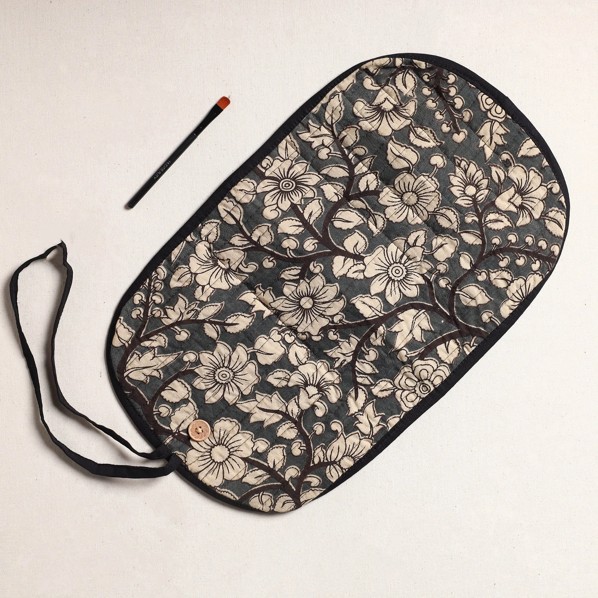 Grey - Kalamkari Fabric Multipurpose Segmented Make-up Brush Wrap Pouch/Case