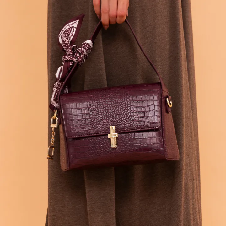 Stylish Top Handle Bag BD 153